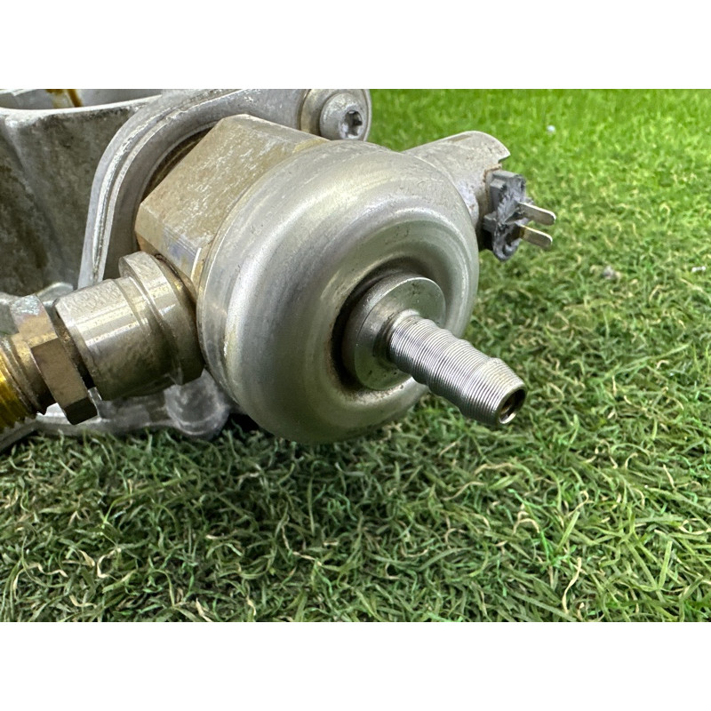 ТНВД (топливная система) AUDI Q5 FY 2018 2.0 DAYB 06K127028F