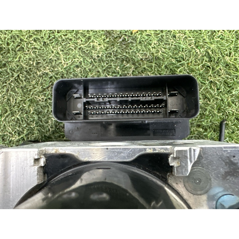 Блок ABS (гальмівна система) BMW 3-series F30 2013 2.0 34516862246