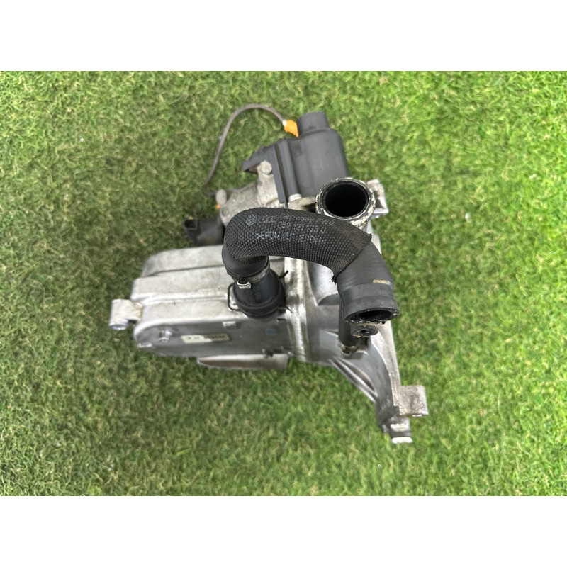 Клапан EGR с радиатором (двигатель и элементы) Volkswagen Touareg NF 2012 3.0 TDI 059131515CE