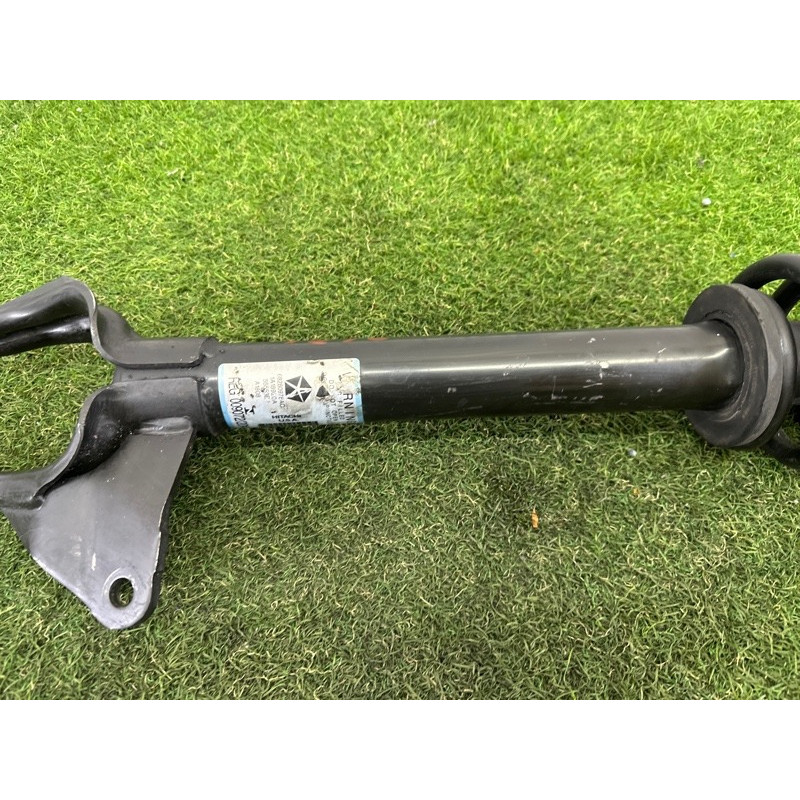 Амортизатор в сборе (подвеска) Jeep Grand Cherokee WK2 2018 3.6 68298330AE