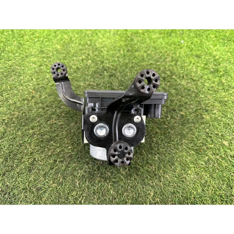 Блок ABS (гальмівна система) BMW 3-series F30 2015 2.0 34516897117