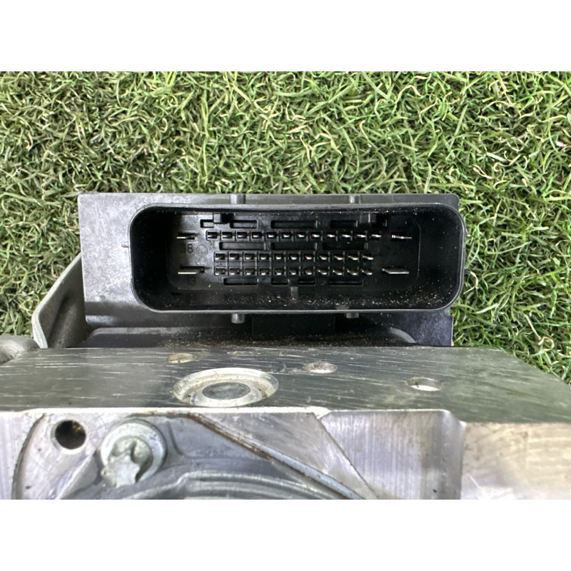 Блок abs (тормозная система) BMW X1 E84 2014 2.0 34516856924