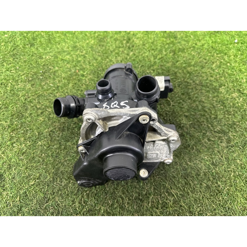 Корпус термостата с помпой (система охлаждения) AUDI Q5 FY 2018 2.0 DAYB 06L121111J