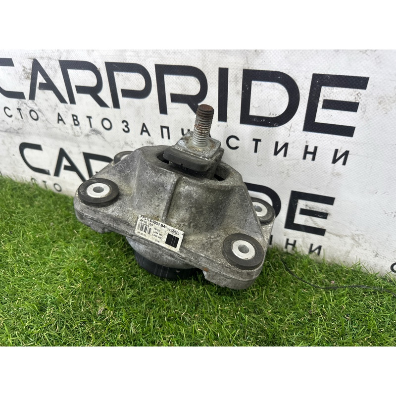 Подушка двигуна (двигатель и элементы) LAND ROVER RANGE ROVER Sport L494 2016 3.0 Diesel LR057632