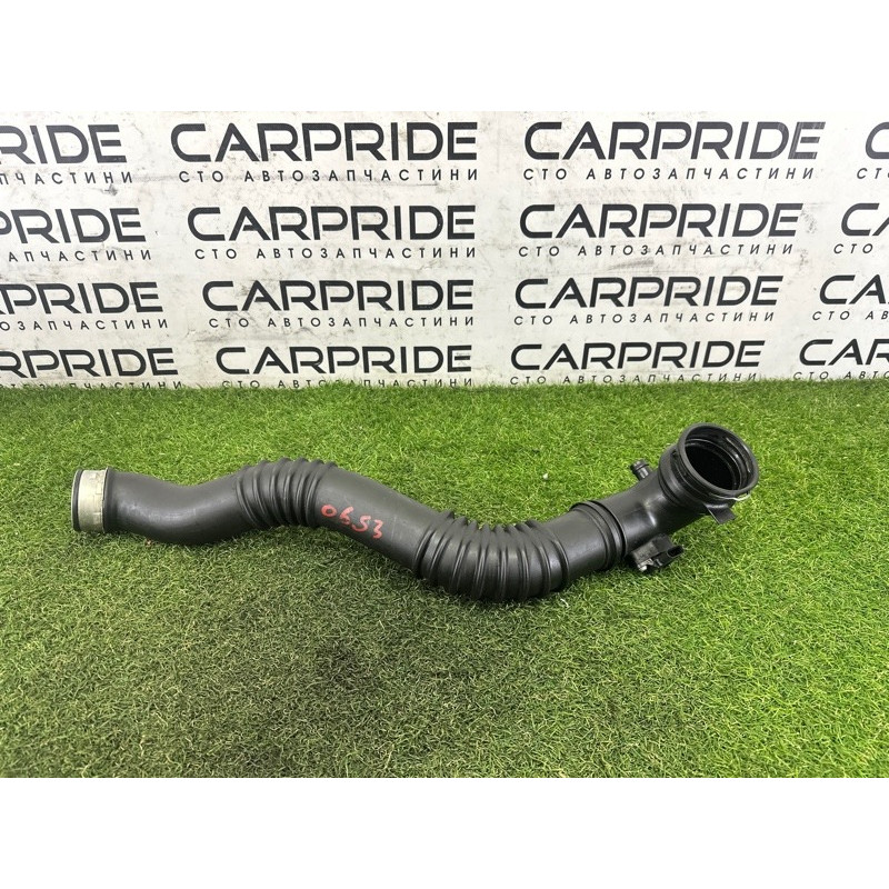 Патрубок интеркулера (двигатель и элементы) BMW X1 E84 2014 2.0 13717607941