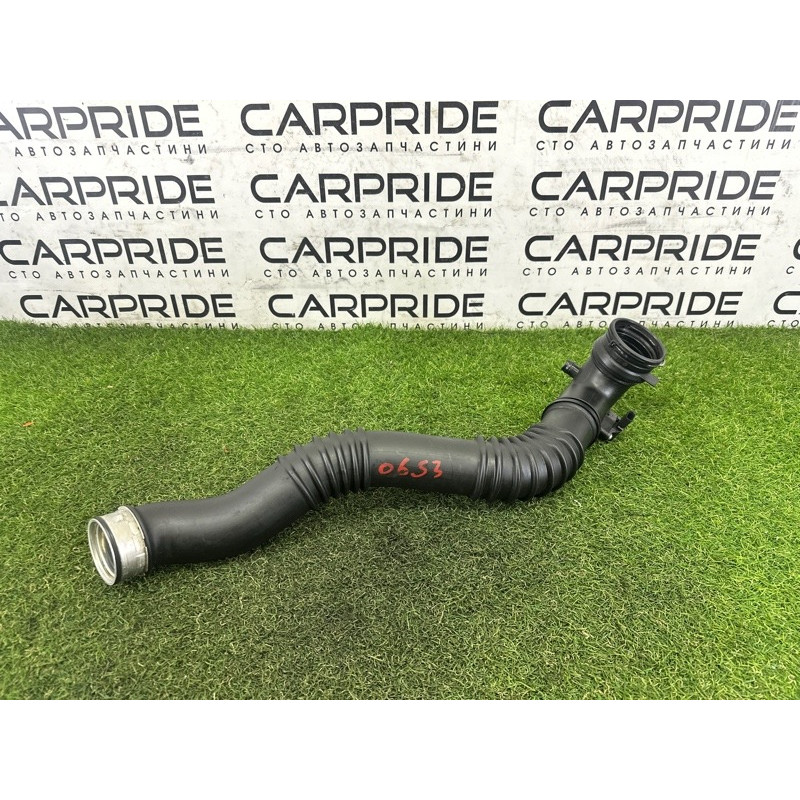 Патрубок интеркулера (двигатель и элементы) BMW X1 E84 2014 2.0 13717607941