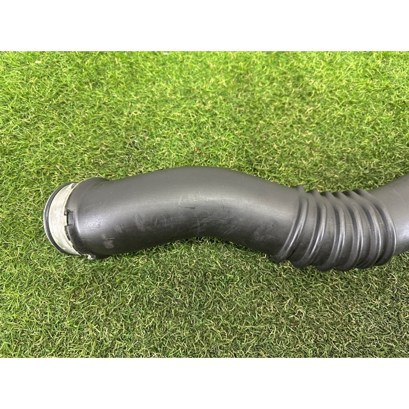 Патрубок интеркулера (двигатель и элементы) BMW X1 E84 2014 2.0 13717607941