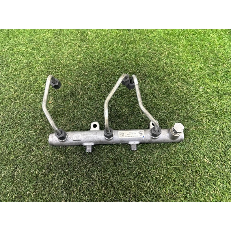 Топливная рампа (топливная система) AUDI Q7 4L 2011 3.0 CATA 059130090BR