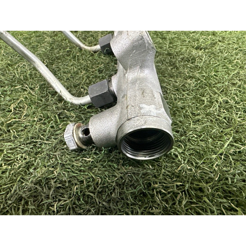 Топливная рампа (топливная система) AUDI Q7 4L 2011 3.0 CATA 059130090BR