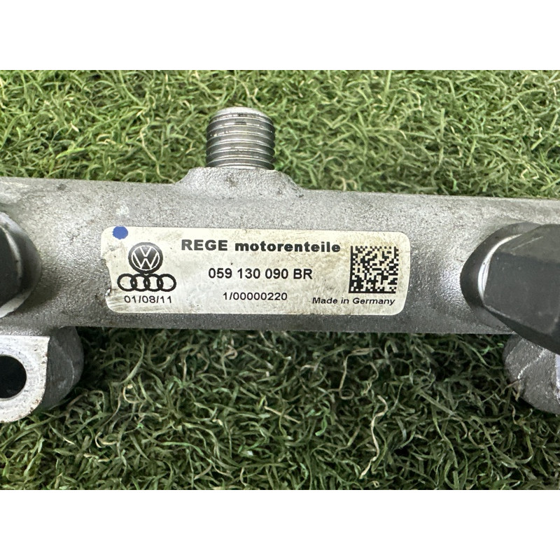 Топливная рампа (топливная система) AUDI Q7 4L 2011 3.0 CATA 059130090BR