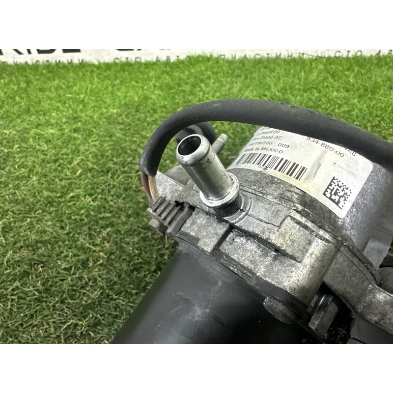 Вакуумный насос (тормозная система) Jeep Grand Cherokee WK2 2017 3.6 4581954AB