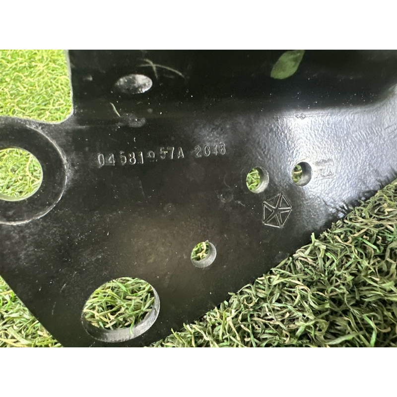 Вакуумный насос (тормозная система) Jeep Grand Cherokee WK2 2017 3.6 4581954AB