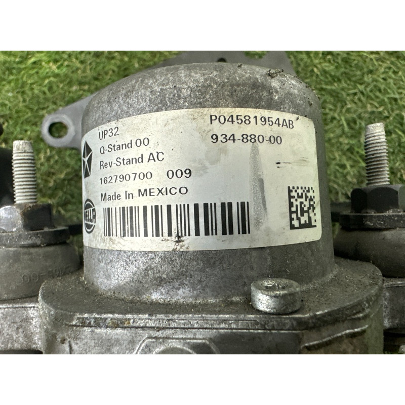 Вакуумный насос (тормозная система) Jeep Grand Cherokee WK2 2017 3.6 4581954AB