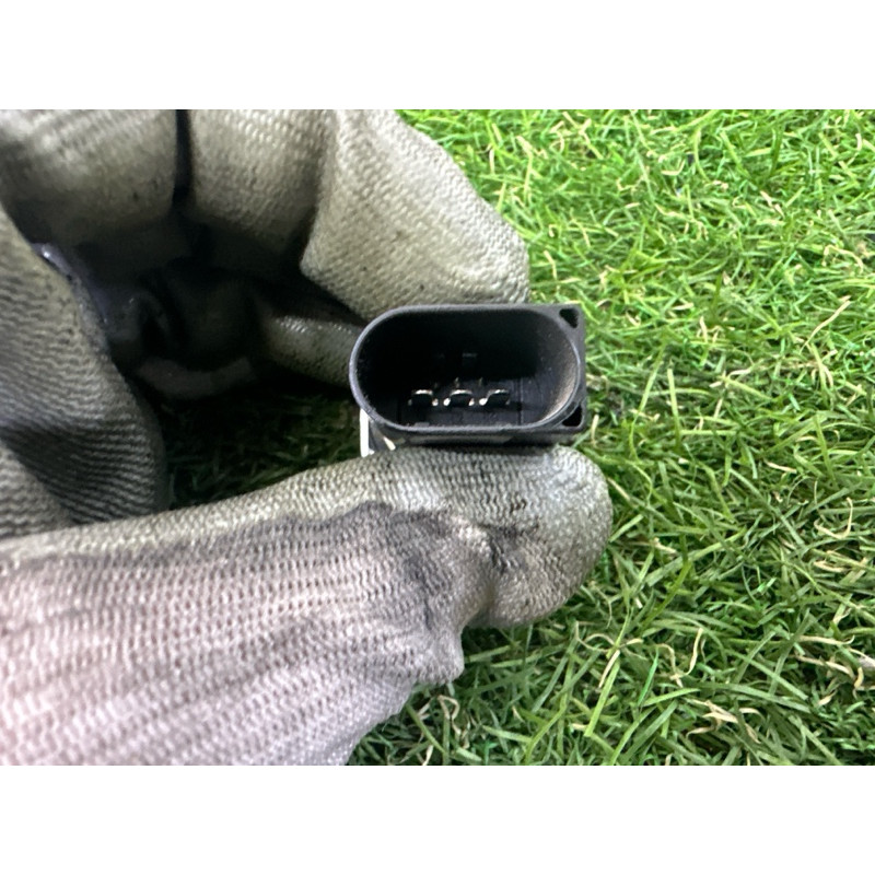 Датчик давления топлива (электрика / датчики) Volkswagen Touareg NF 2011 3.0 TDI 059130758J