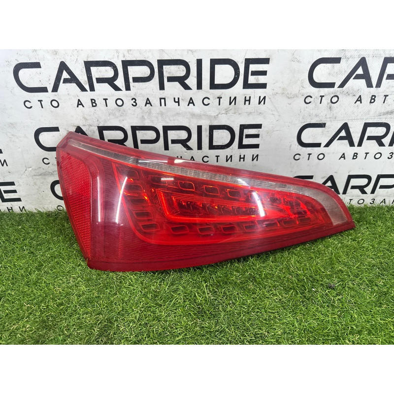 Задний фонарь (оптика) AUDI Q5 8R 2010 3.2 CALB 8R0945093B