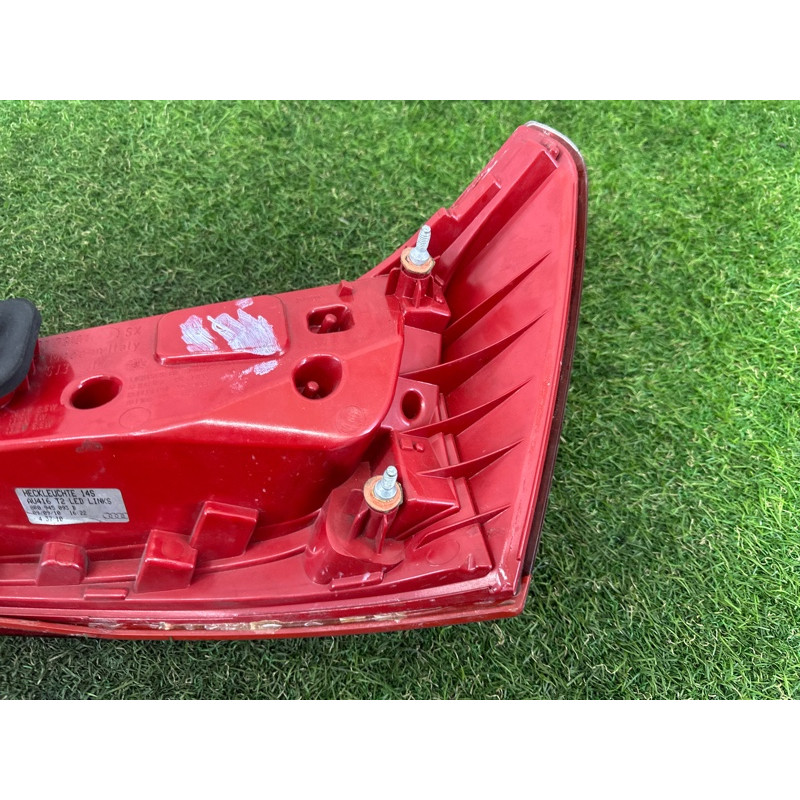 Задний фонарь (оптика) AUDI Q5 8R 2010 3.2 CALB 8R0945093B