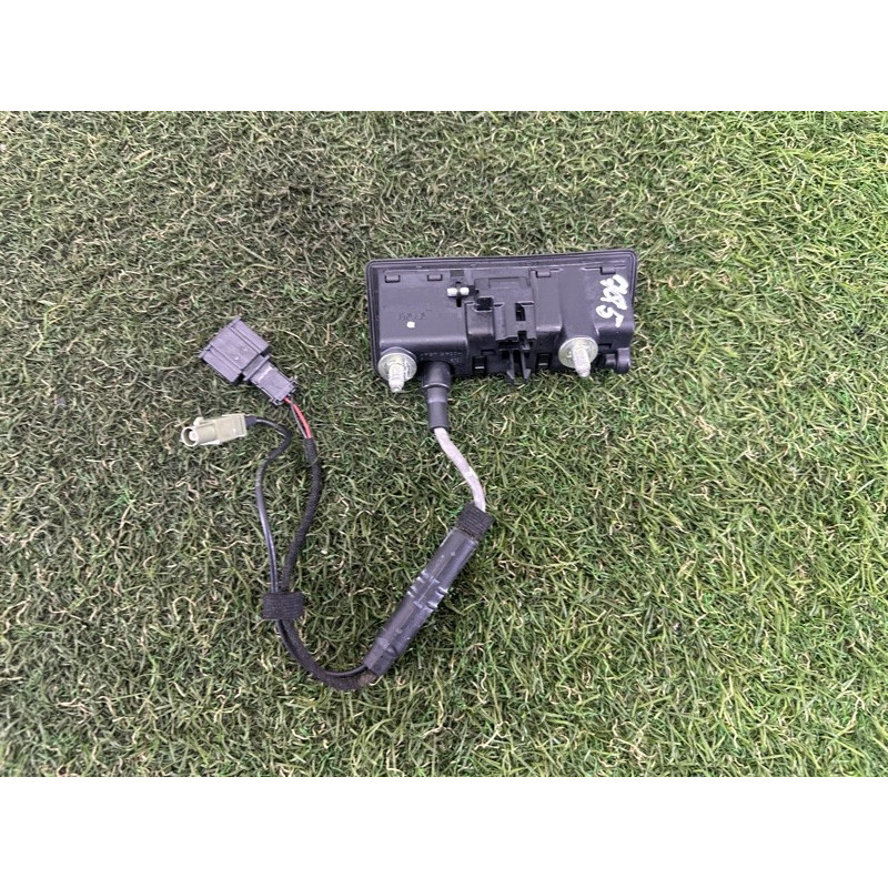 Камера заднего вида (электрика / кнопки) AUDI Q5 8R 2010 3.2 CALB 5N0827566AA