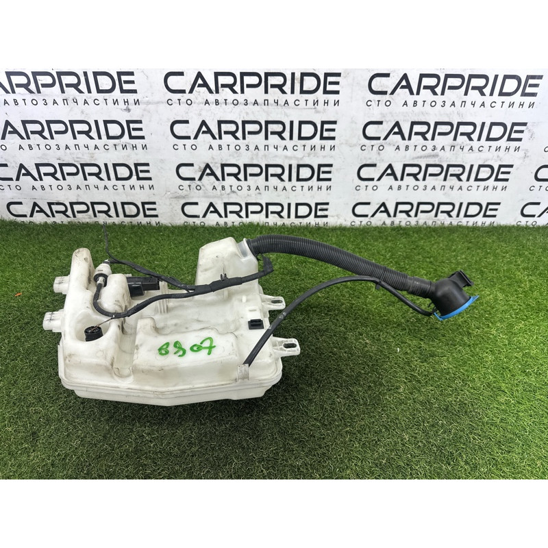 Бачок омывателя (кузов и элементы) BMW X1 F48 2016 2.0 B46B20 61667403904
