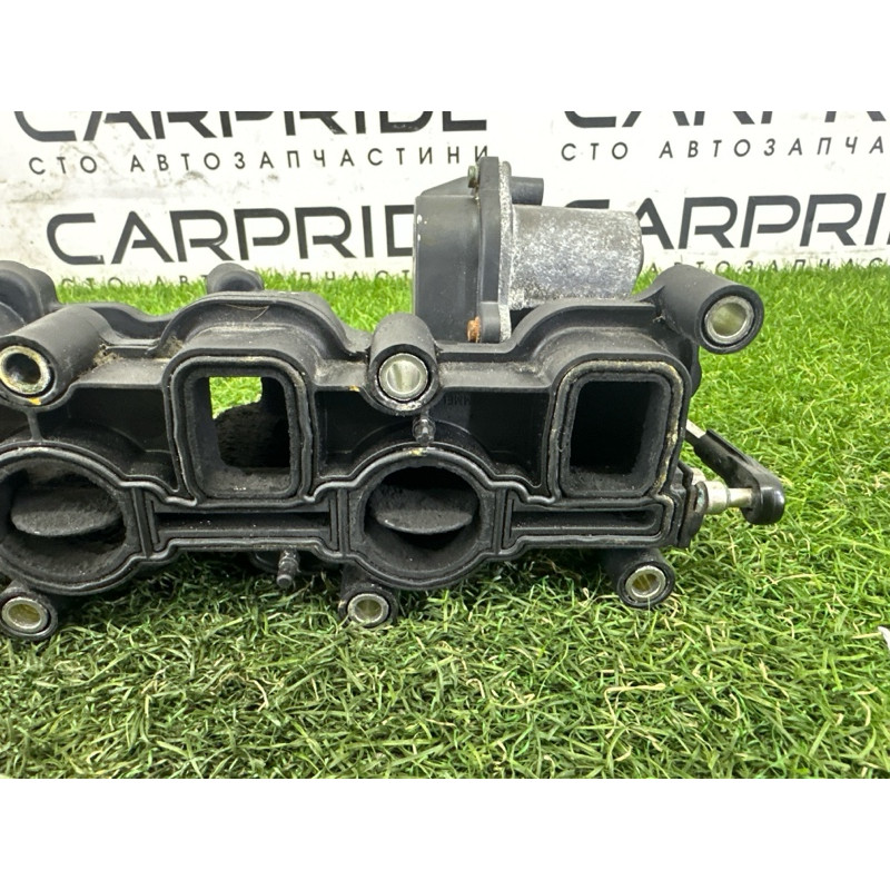 Впускний колектор (подача палива) Volkswagen Touareg NF 2011 3.0 TDI 059129712BK