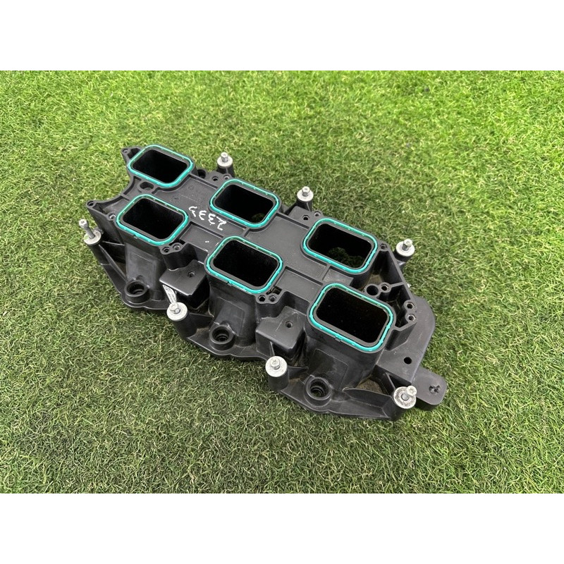 Коллектор впускной (впускная система) Jeep Grand Cherokee WK2 2017 3.6 5281803AA