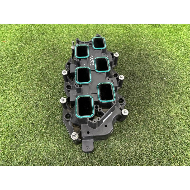 Коллектор впускной (впускная система) Jeep Grand Cherokee WK2 2017 3.6 5281803AA