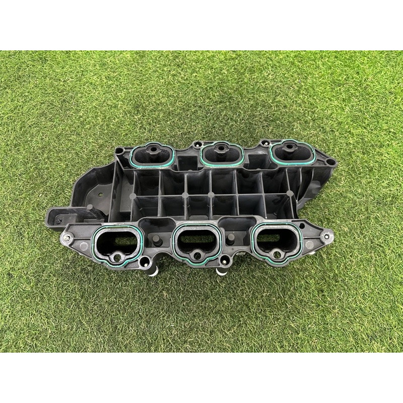 Коллектор впускной (впускная система) Jeep Grand Cherokee WK2 2017 3.6 5281803AA