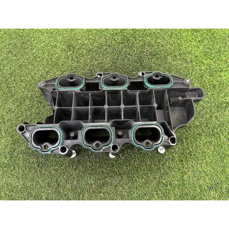 Коллектор впускной (впускная система) Jeep Grand Cherokee WK2 2017 3.6 5281803AA