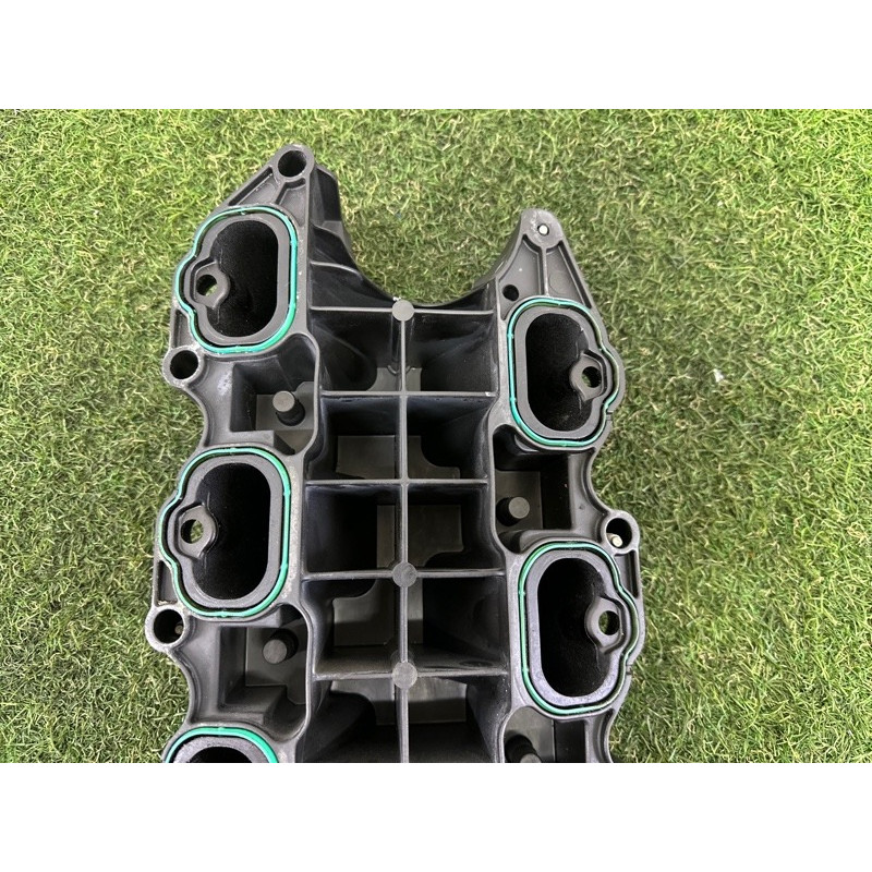 Коллектор впускной (впускная система) Jeep Grand Cherokee WK2 2017 3.6 5281803AA