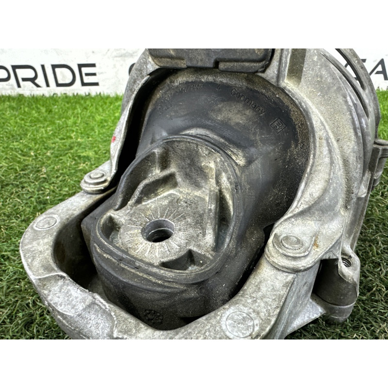 Подушка двигателя (двигатель и элементы) AUDI Q5 FY 2018 2.0 DAYB 4M0199371B