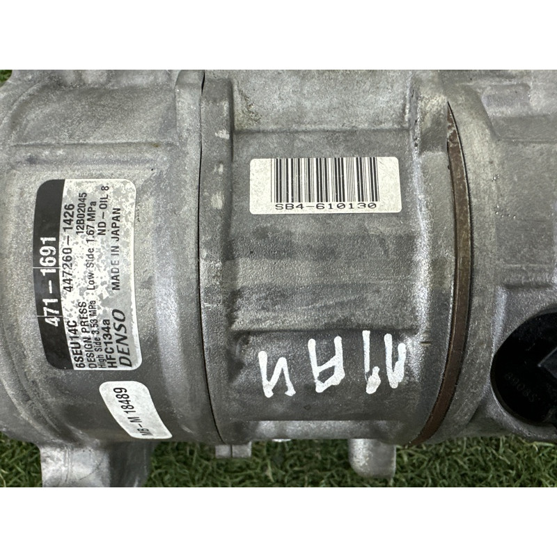 Компрессор кондиционера (отопление и кондиционирование) AUDI A4 B8 2012 2.0 CAEB 8K0260805L