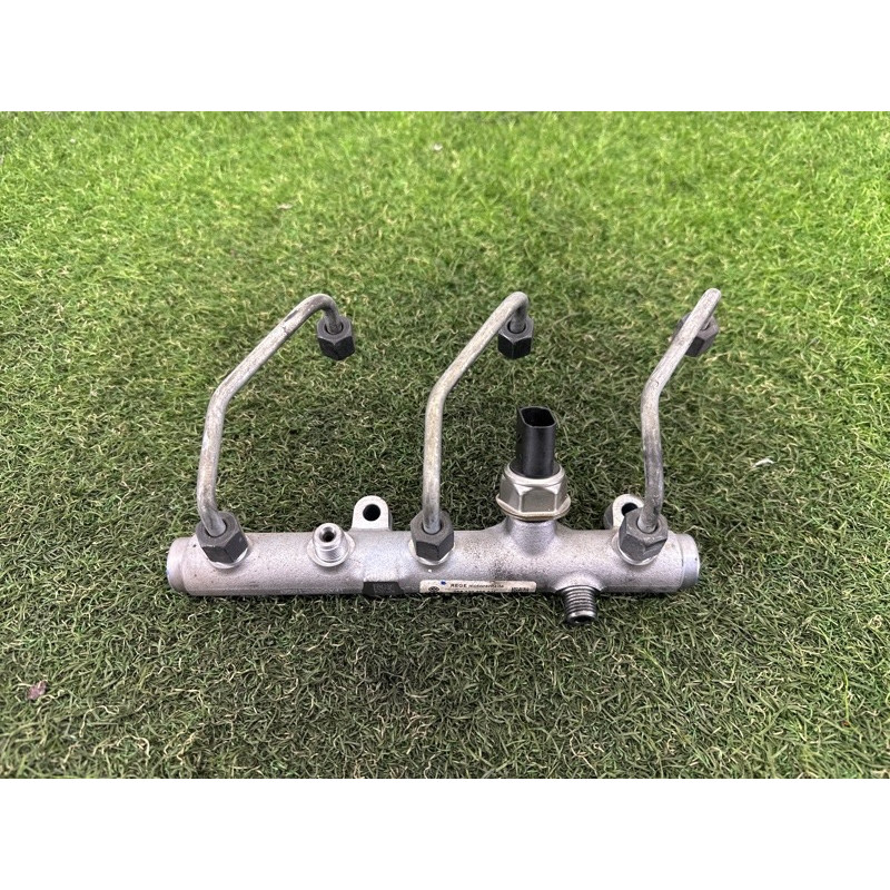 Топливная рампа (топливная система) AUDI Q7 4L 2011 3.0 CATA 059130089AM