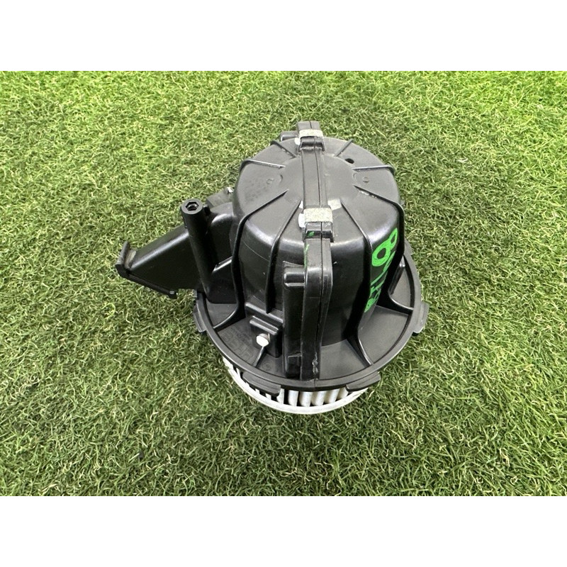 Мотор печки (отопление и кондиционирование) AUDI Q5 8R 2012 2.0 CAEB 8K1820021C