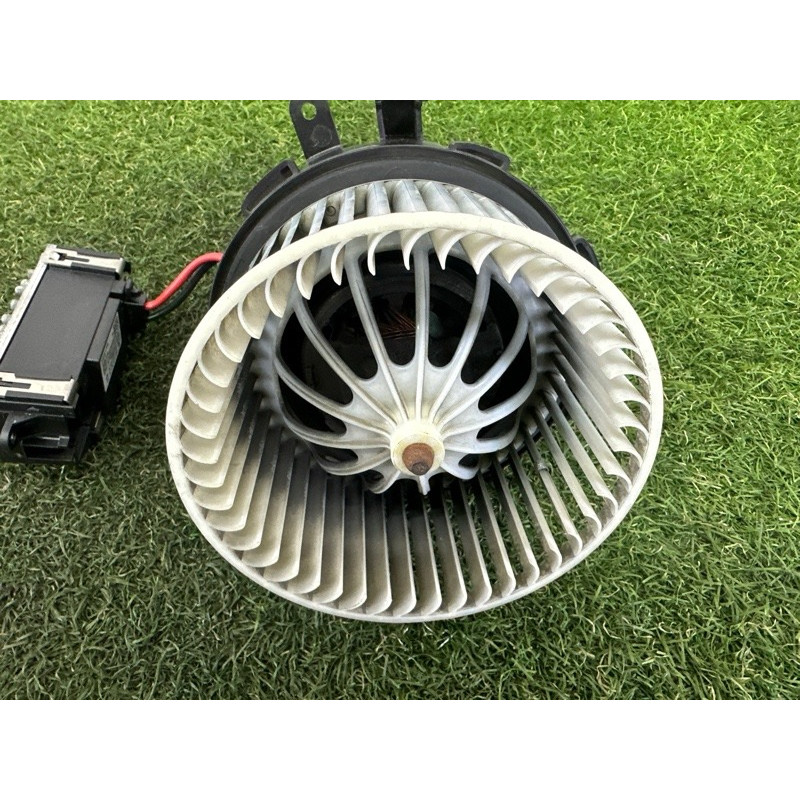 Мотор печки (отопление и кондиционирование) AUDI Q5 8R 2012 2.0 CAEB 8K1820021C