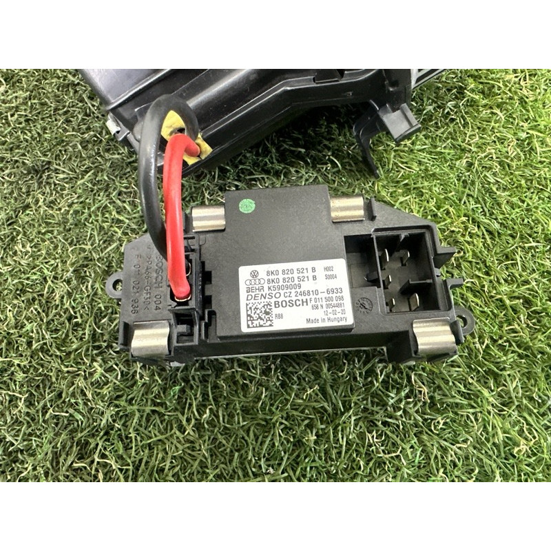 Мотор печки (отопление и кондиционирование) AUDI Q5 8R 2012 2.0 CAEB 8K1820021C