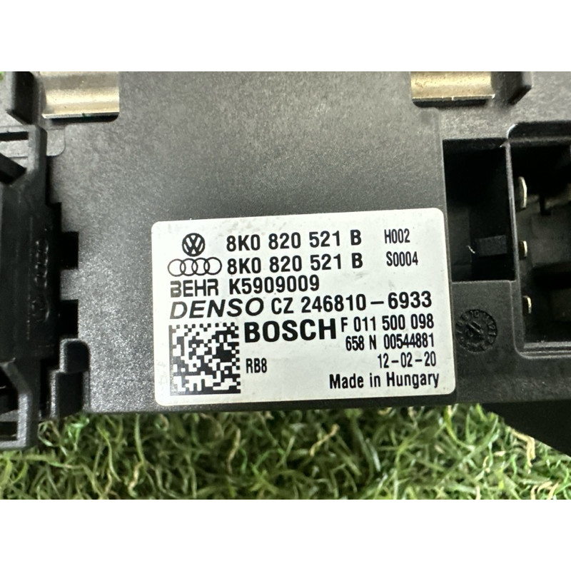 Мотор печки (отопление и кондиционирование) AUDI Q5 8R 2012 2.0 CAEB 8K1820021C