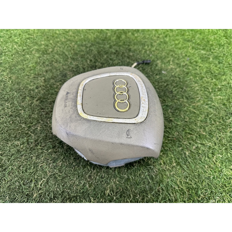 Airbag руля (airbag / безопасность) AUDI A4 B8 2012 2.0 CAEB 8K0880201AG1GK
