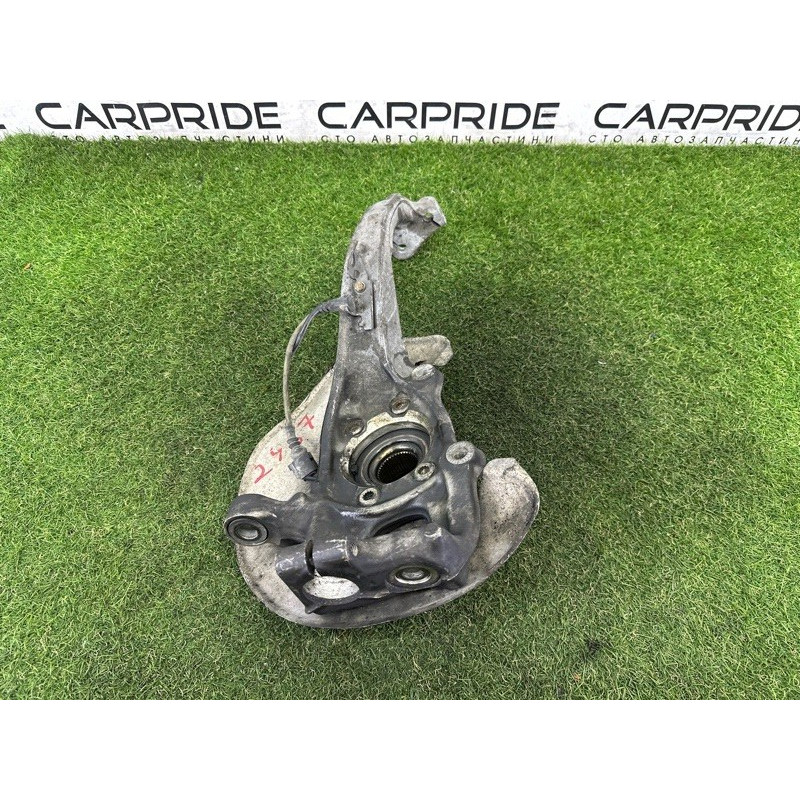 Поворотный кулак (подвеска) AUDI Q5 8R 2010 3.2 CALB 8K0407254AB