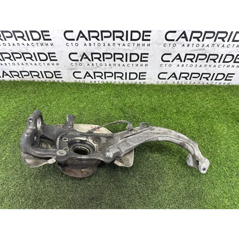 Поворотный кулак (подвеска) AUDI Q5 8R 2010 3.2 CALB 8K0407254AB