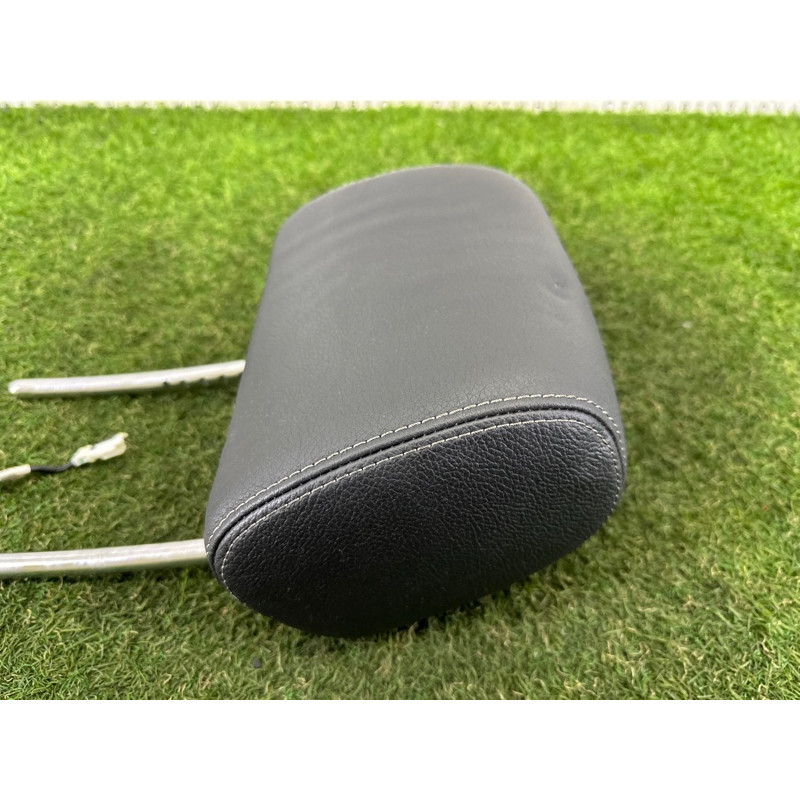 Підголівник (салон) BMW X3 F25 2013 3.0 N55B30 52107255866