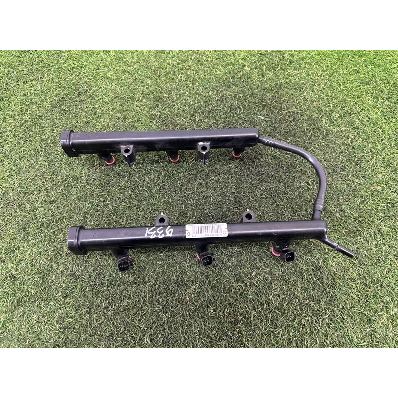 Топливная рампа (топливная система) Jeep Grand Cherokee WK2 2020 3.6 53034198AC