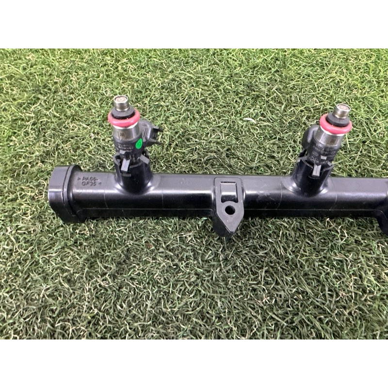 Топливная рампа (топливная система) Jeep Grand Cherokee WK2 2020 3.6 53034198AC