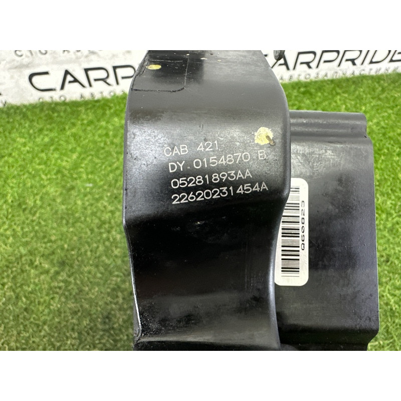 Впускний колектор (подача палива) Jeep Grand Cherokee WK2 2020 3.6 5281803AA