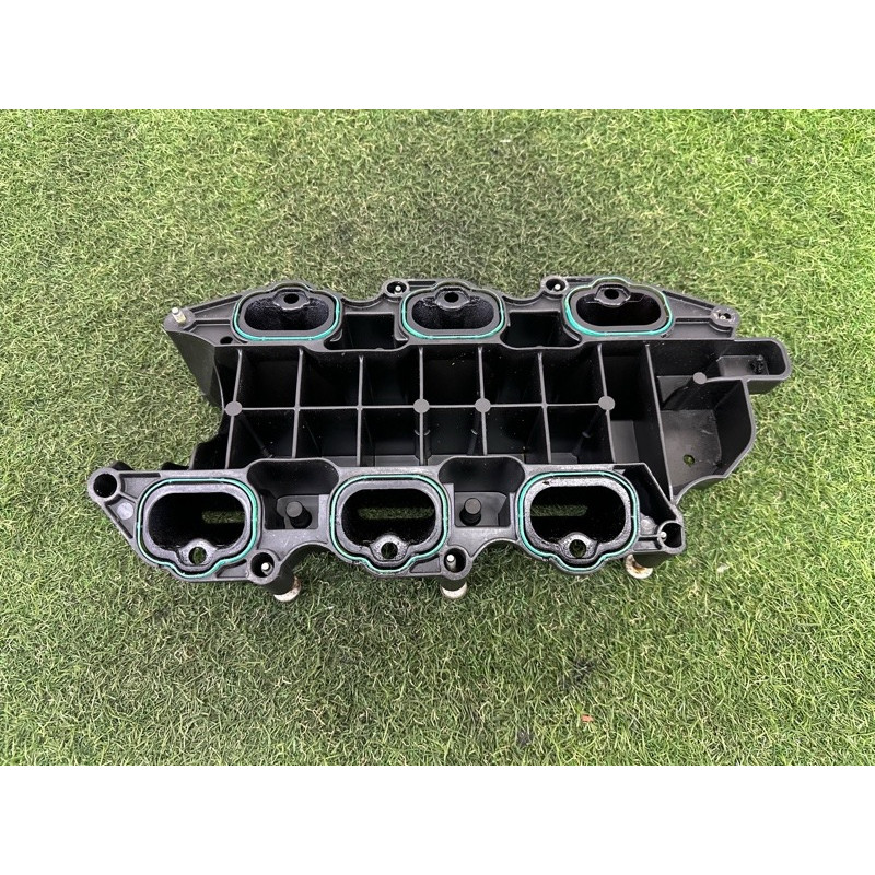 Коллектор впускной (впускная система) Jeep Grand Cherokee WK2 2017 5281803AA