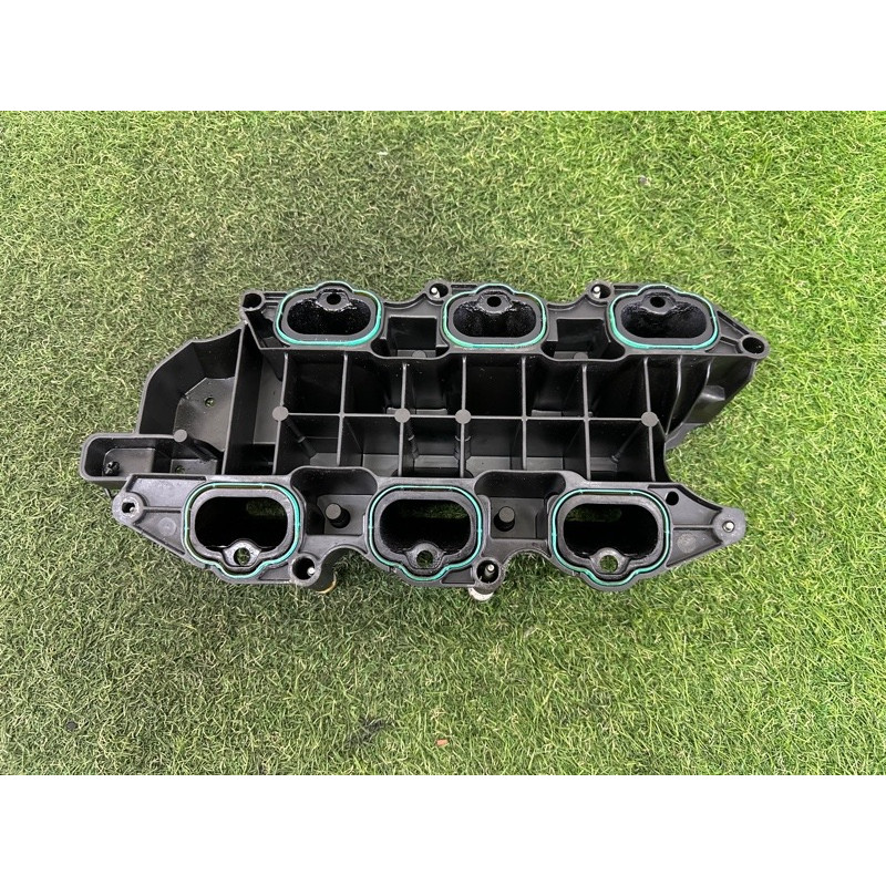 Коллектор впускной (впускная система) Jeep Grand Cherokee WK2 2017 5281803AA