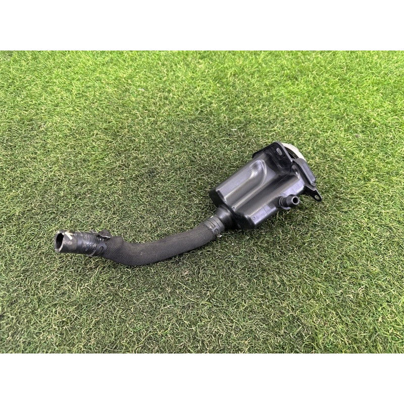 Бачок гидроусилителя (рулевое управление) AUDI A8 D4 2011 4.2 CDRA 4H0422373B