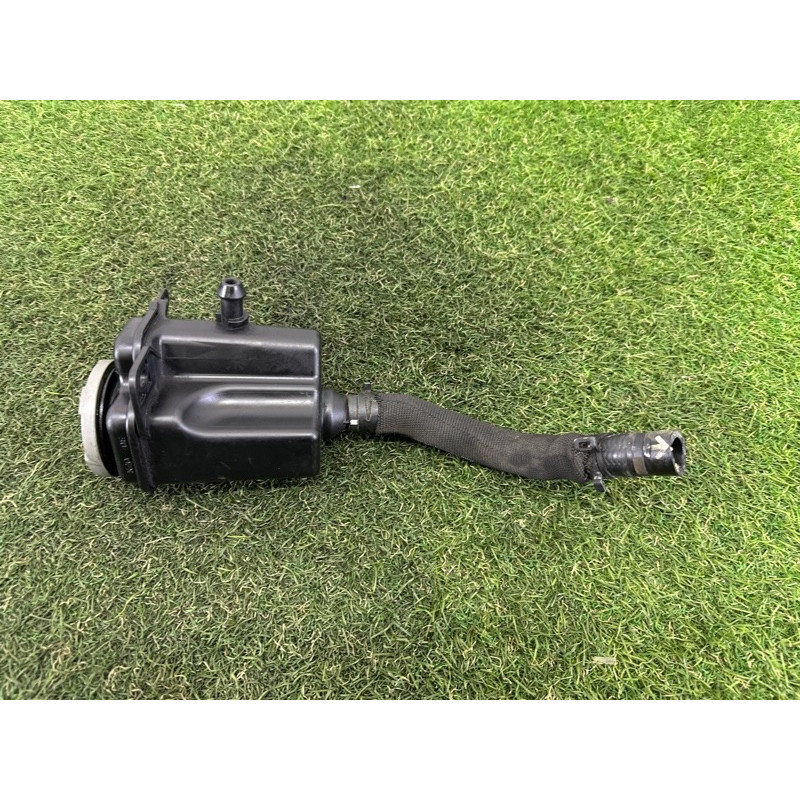 Бачок гидроусилителя (рулевое управление) AUDI A8 D4 2011 4.2 CDRA 4H0422373B