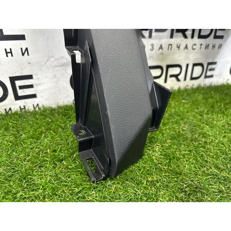 Накладка торпеды (салон) Nissan Rogue T33 2021 2.5 PR25DD 681046RR0A