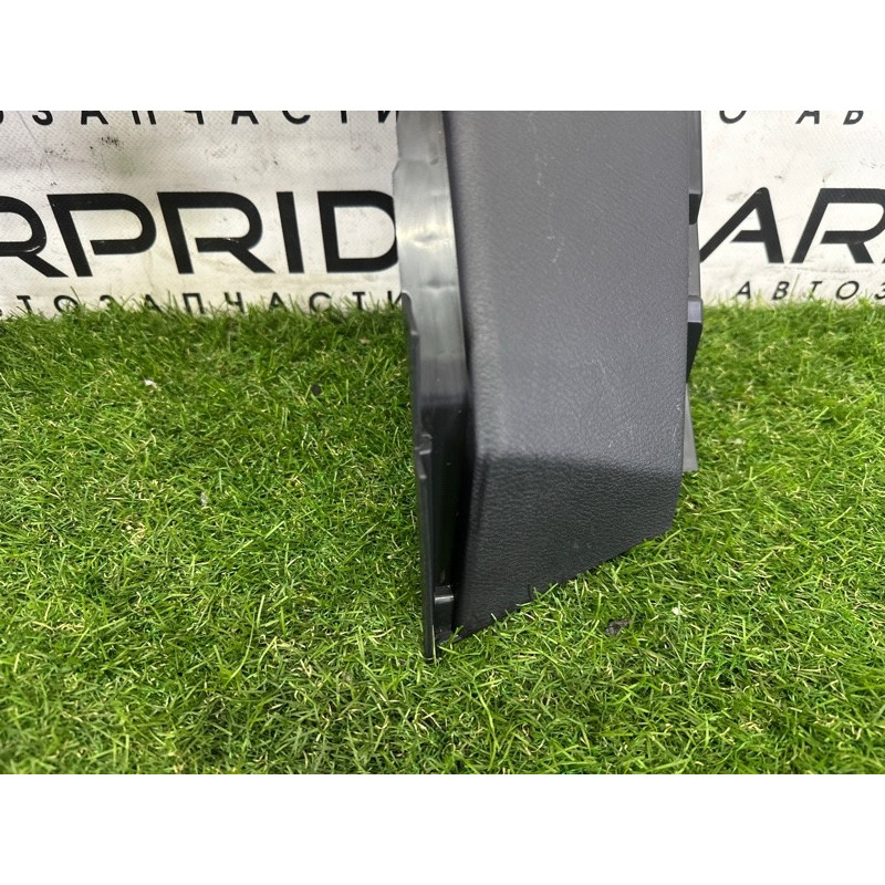 Накладка торпеды (салон) Nissan Rogue T33 2021 2.5 PR25DD 681046RR0A