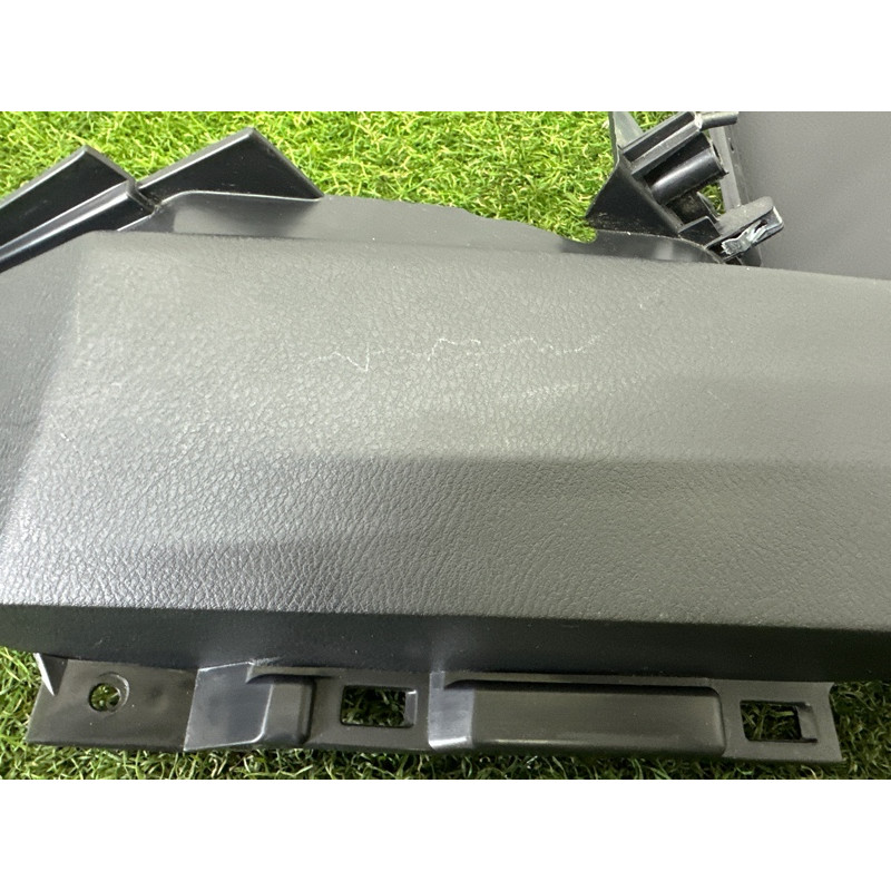 Накладка торпеды (салон) Nissan Rogue T33 2021 2.5 PR25DD 681046RR0A