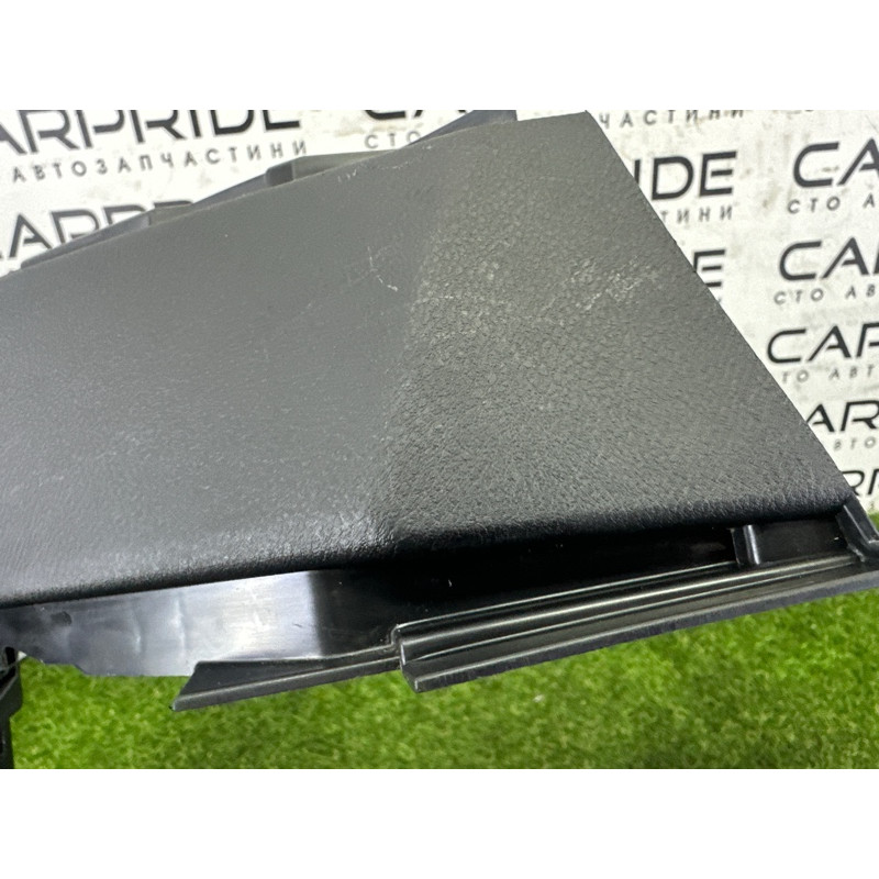 Накладка торпеды (салон) Nissan Rogue T33 2021 2.5 PR25DD 681046RR0A